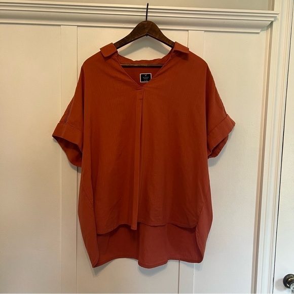 Denver Hayes Women's Size Large Rust Collared tee - Picture 4 of 9